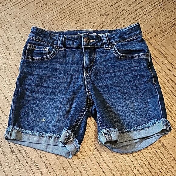 Cat & Jack denim stretch shorts Midi size 7/8 M - Picture 1 of 7
